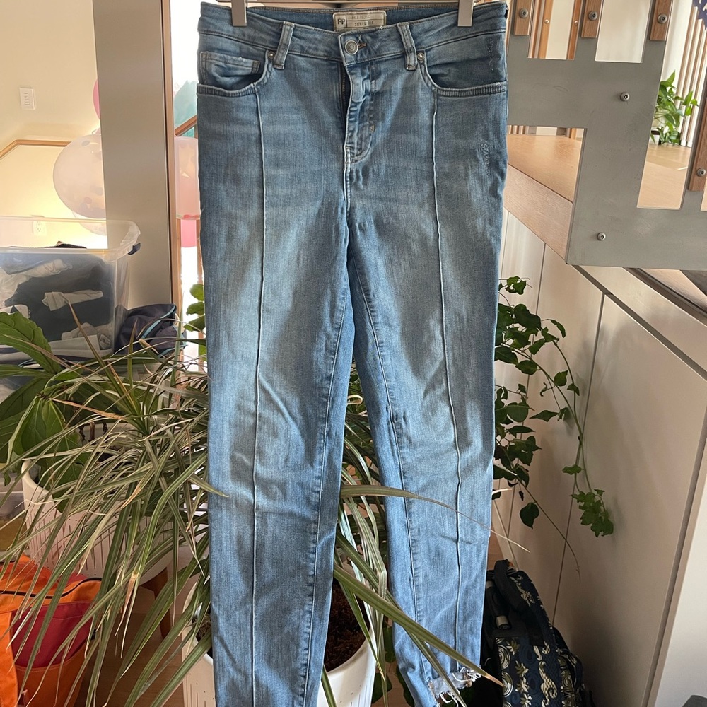 Free People light wash skinny jeans!